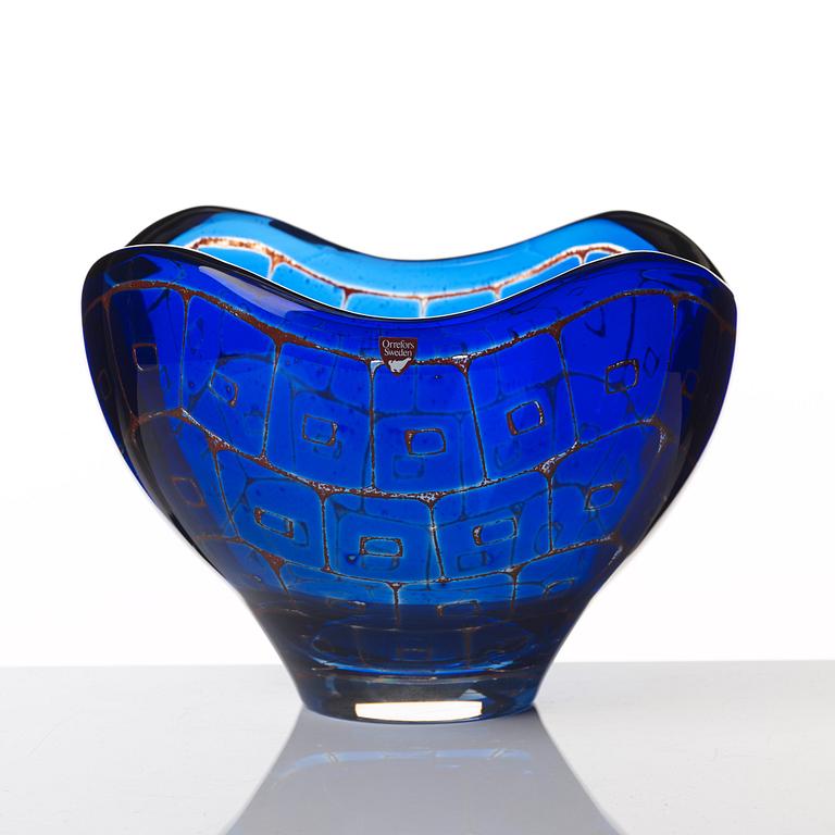 Sven Palmqvist, a "Ravenna" glass bowl, Orrefors 1978.
