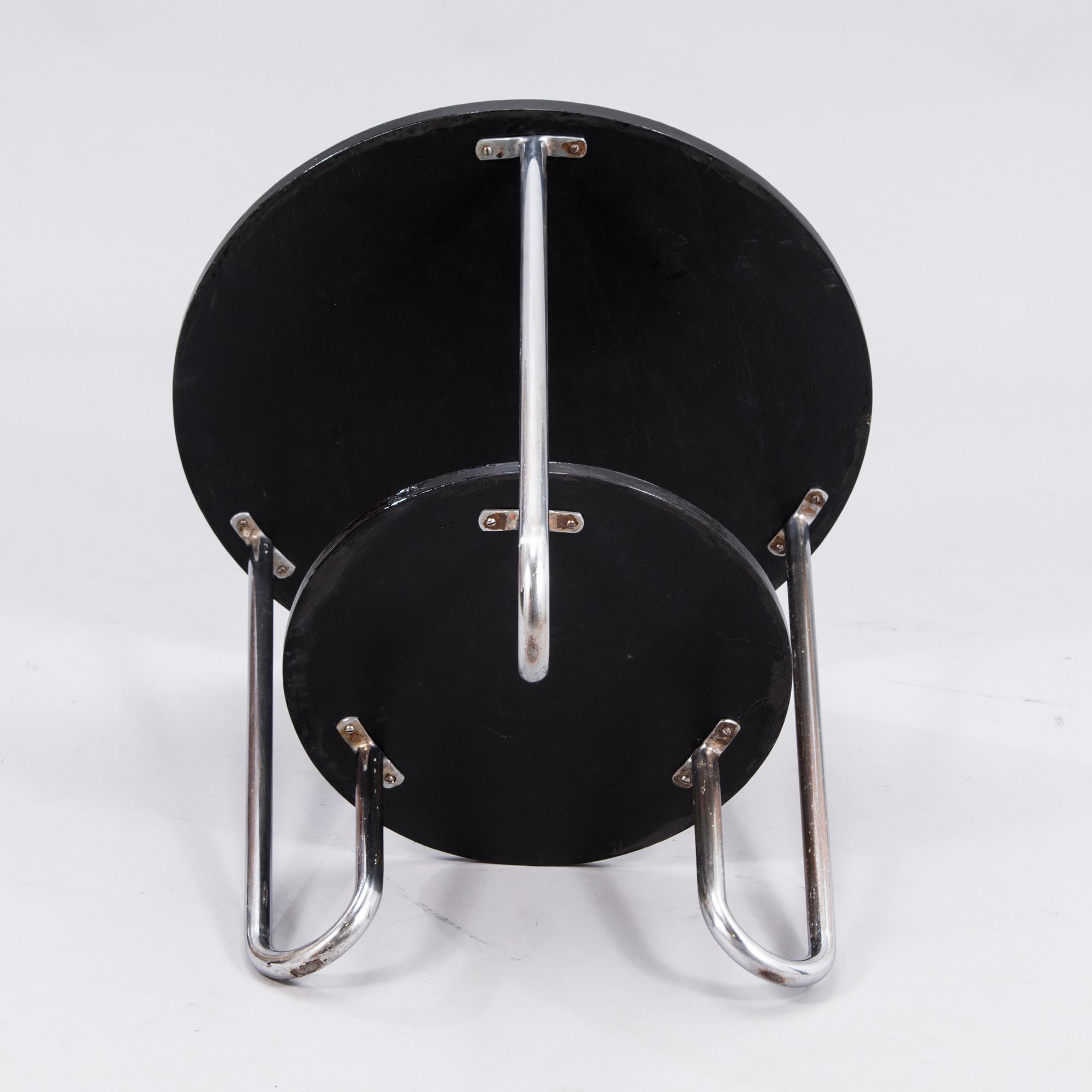 A 1930/1940's table.