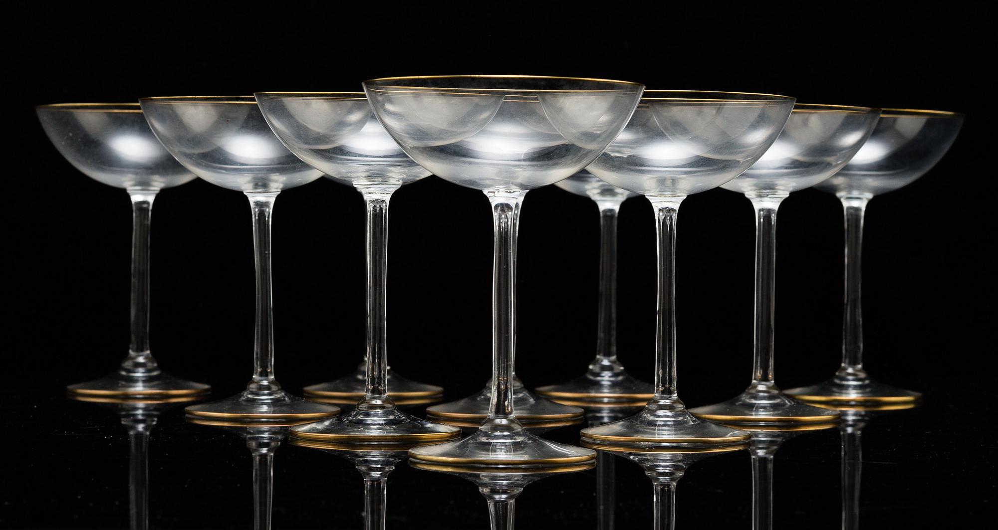 10 champagne glas.