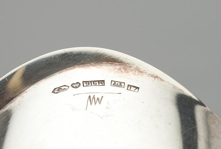 SKÅL, silver, Tapio Wirkkala, Hopeakeskus, Tavastehus 1962. Tot. vikt ca 96 g.