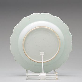 A set of 20 blue and white export porcelain dishes, Qing dynasty, Qianlong (1736-1795).