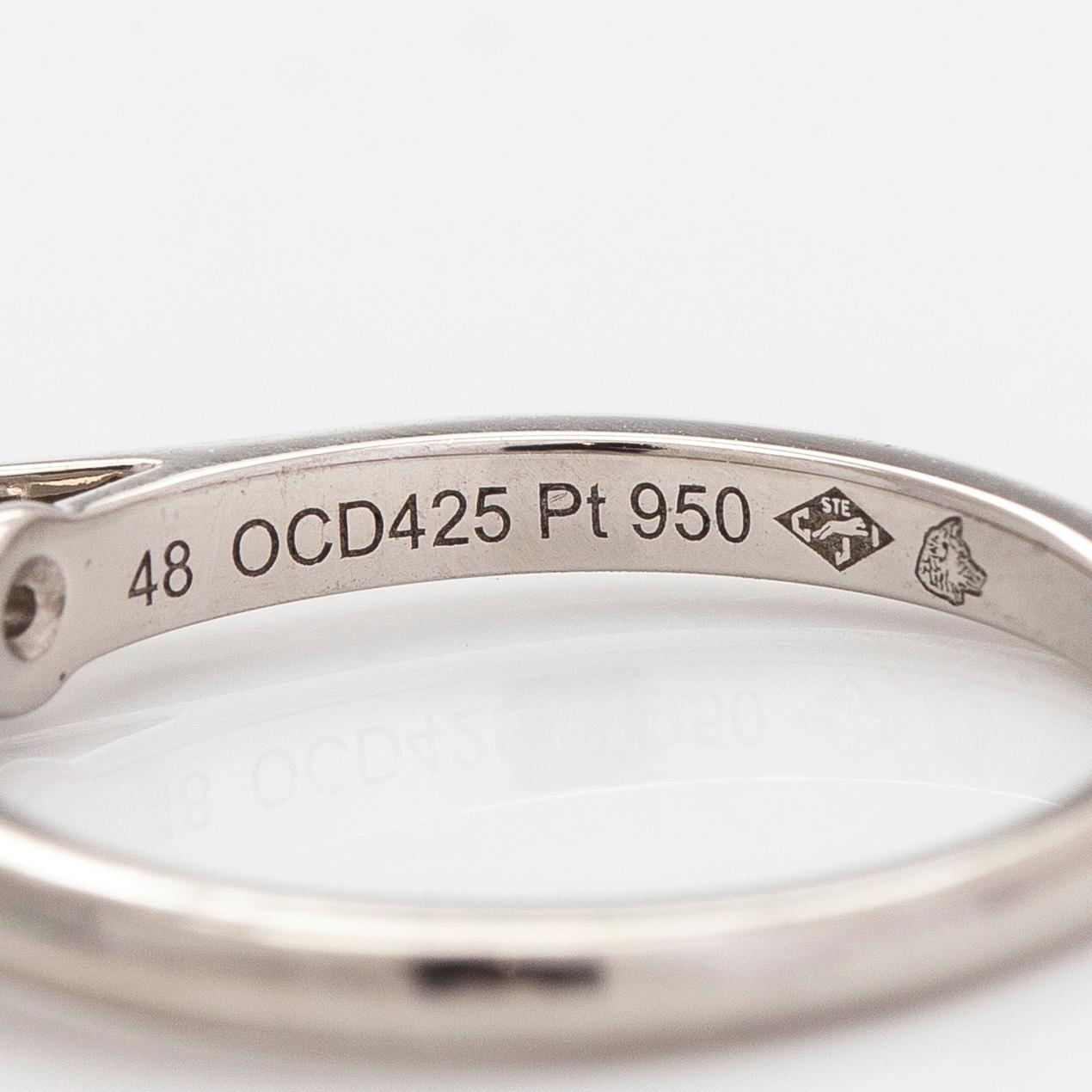 Cartier, sormus, platinaa ja briljanttihiottu timantti n. 0.25 ct. GIA-dossier ja sertifikaatilla.