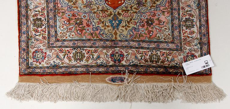 MATTA, orientalisk, 108x68.