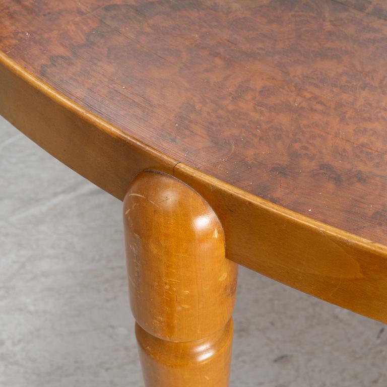 Josef Frank, soffbord, modell B 2139, Firma Svenskt Tenn, före 1985.