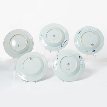 Tallrikar, fem stycken, porslin, Kina, 1700-tal.