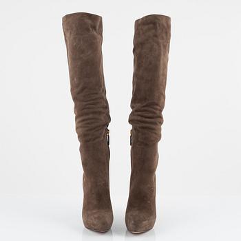Prada, A pair of brown suede boots, size 37.
