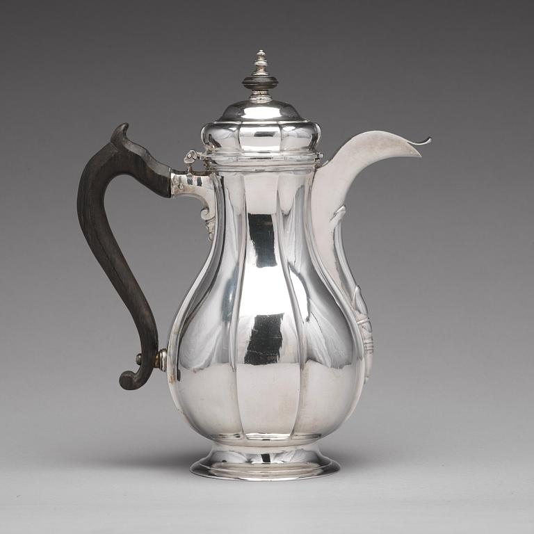 A Baltic 18th century silver coffee-pot, mark of Johann Diedrich Rehwald, Riga (1738-1781(-1793)).