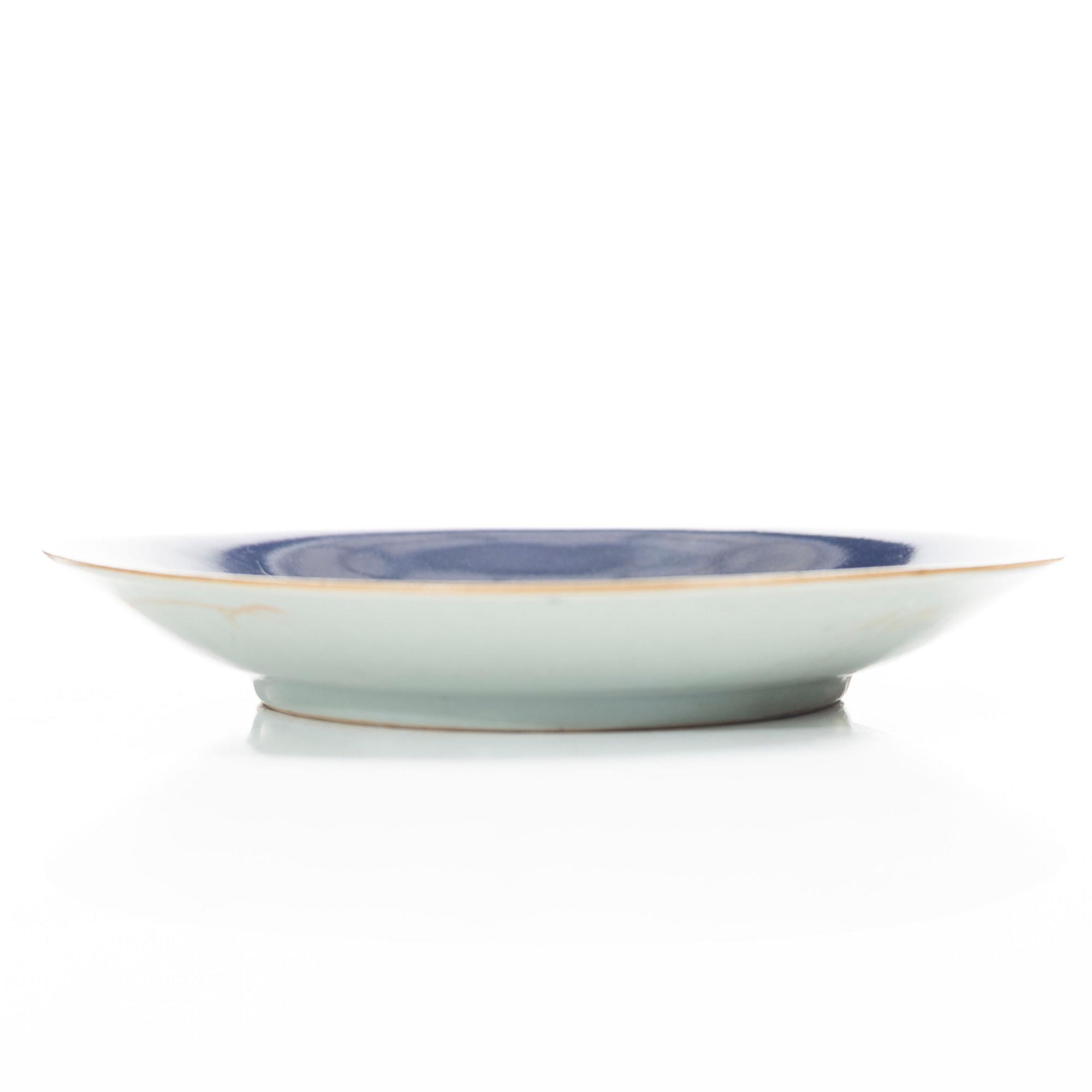 Two Chinese dishes, 20th century.