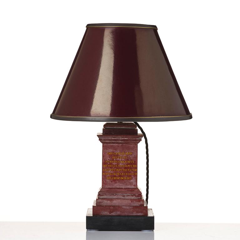 A presumably Italian marble lamp, 20th century.