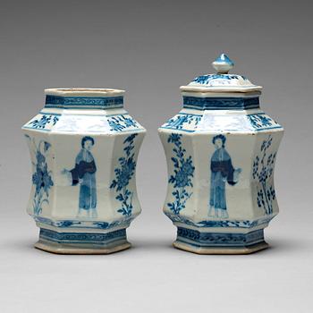 215. Two Chinese blue and white jars, one with cover, circa 1900.