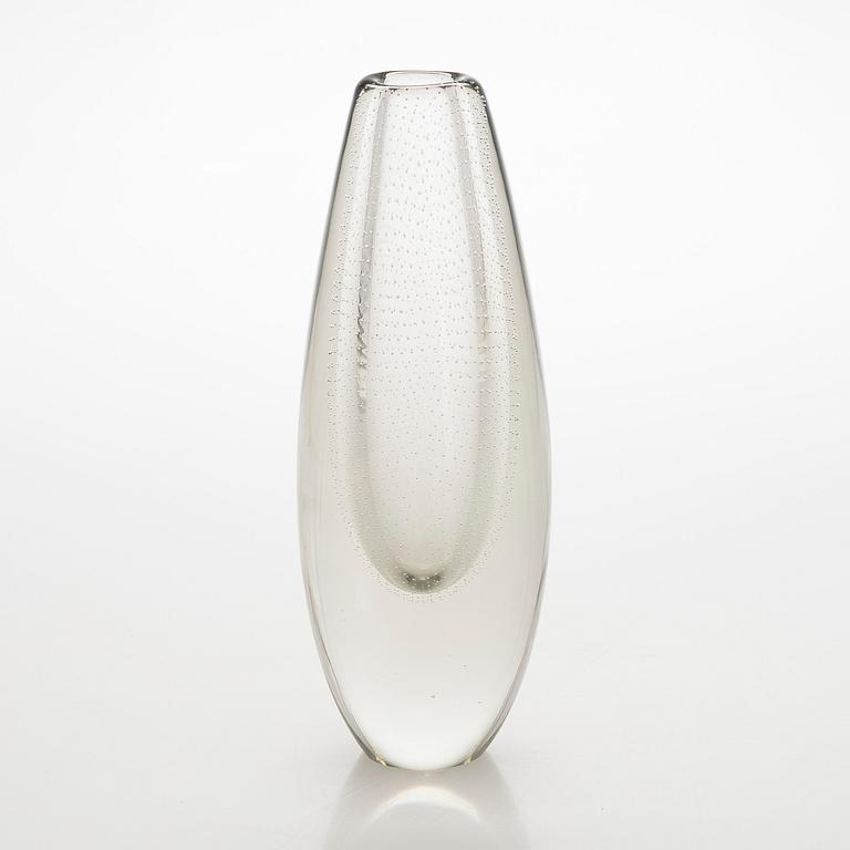 Gunnel Nyman, maljakko, malli "GN 25", signeerattu G. Nyman Nuutajärvi Notsjö.