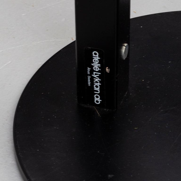 LARS BESSFELT, a pair of 'Hockey' floor lamps, Ateljé Lyktan, Åhus. Model designed 1986.