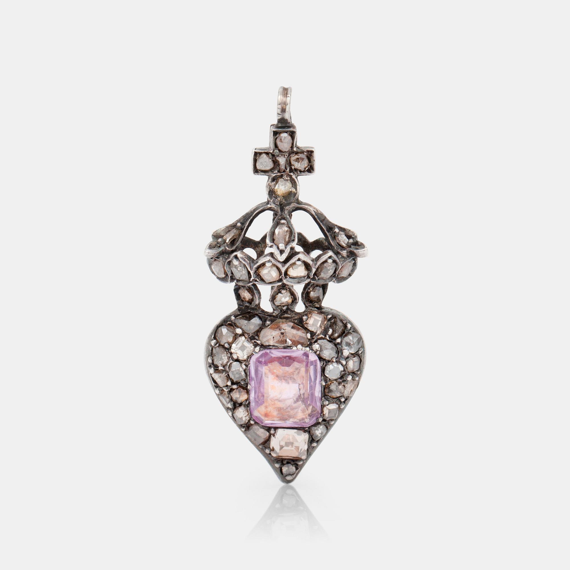 HÄNGE, troligen 1700-tal, rosa topas ca 3.65 ct med taffelslipade och rosenslipade diamanter.