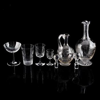 A cut glass service, 20th Century.  (62 pieces).