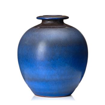 Berndt Friberg, a stoneware vase, Gustavsberg studio, Sweden 1965.