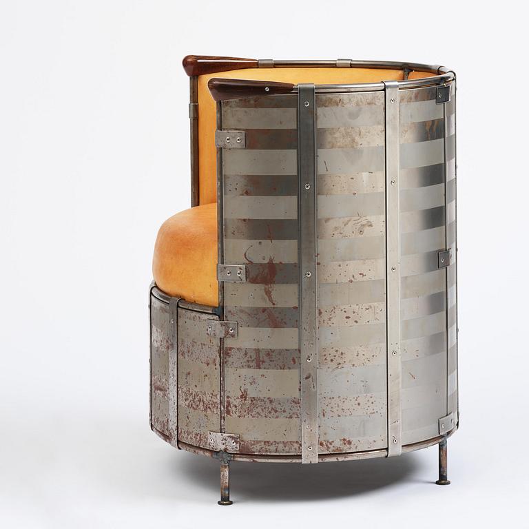 Mats Theselius, an "Älgskinnsfåtöljen" armchair, ed. 230/360, Källemo, Värnamo, post 1991.