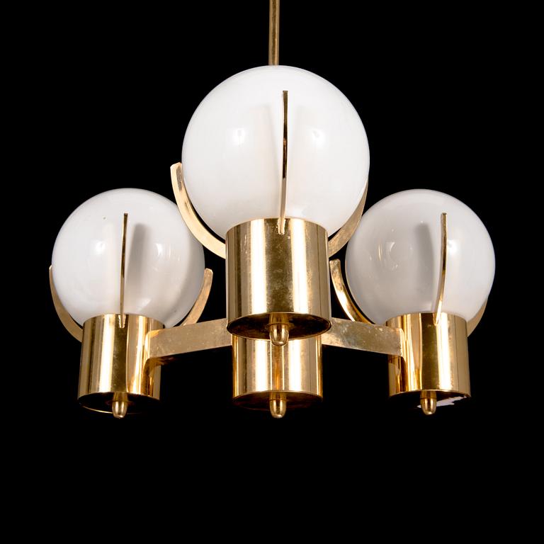 A late 20th century pendalt light.