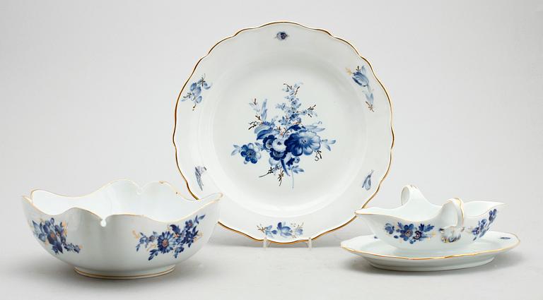 MATSERVIS, 62 delar, porslin, Meissen, 1900-talets första hälft.