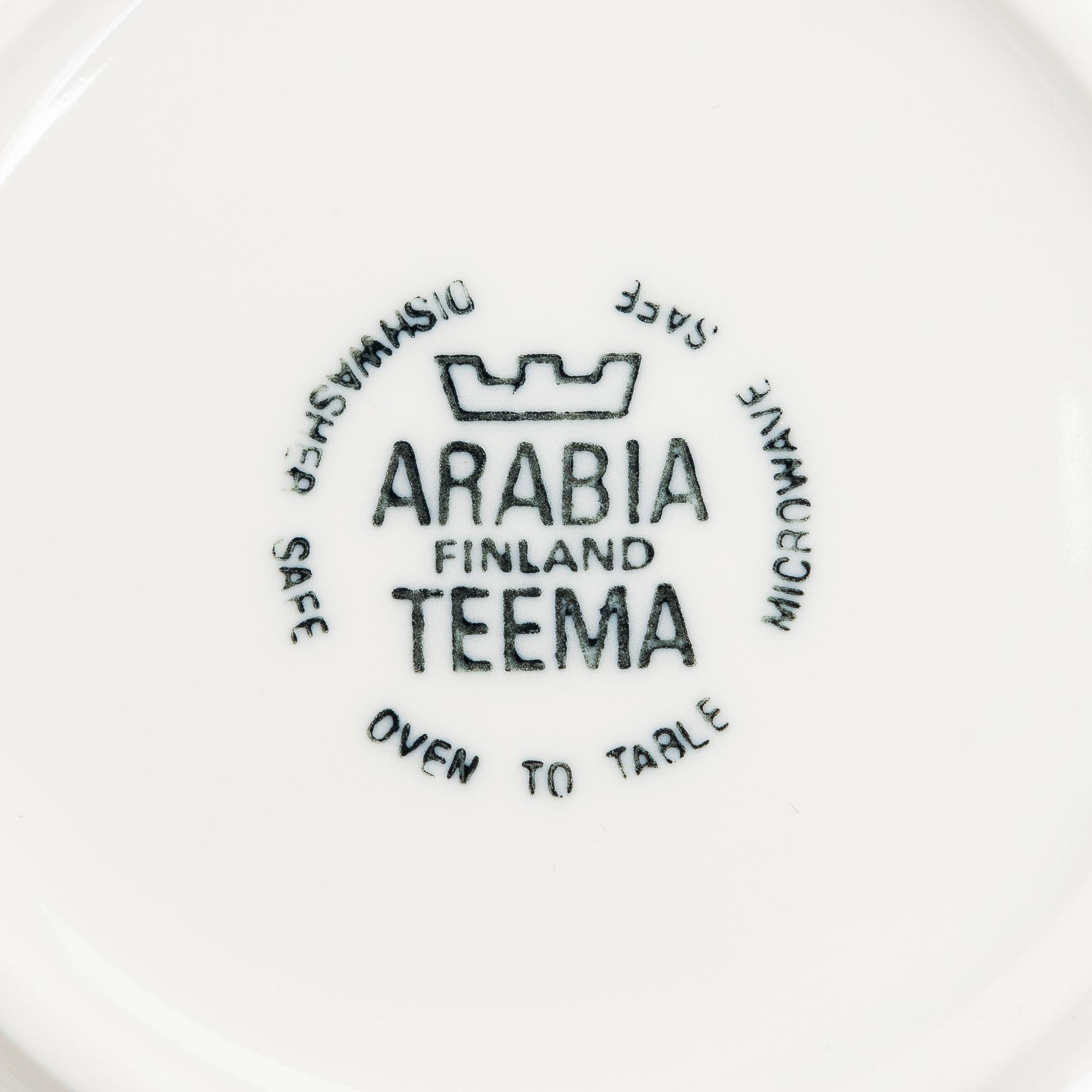 KAJ FRANCK, A 36-pieces set of "Teema". Marked Teema Arabia Finland.