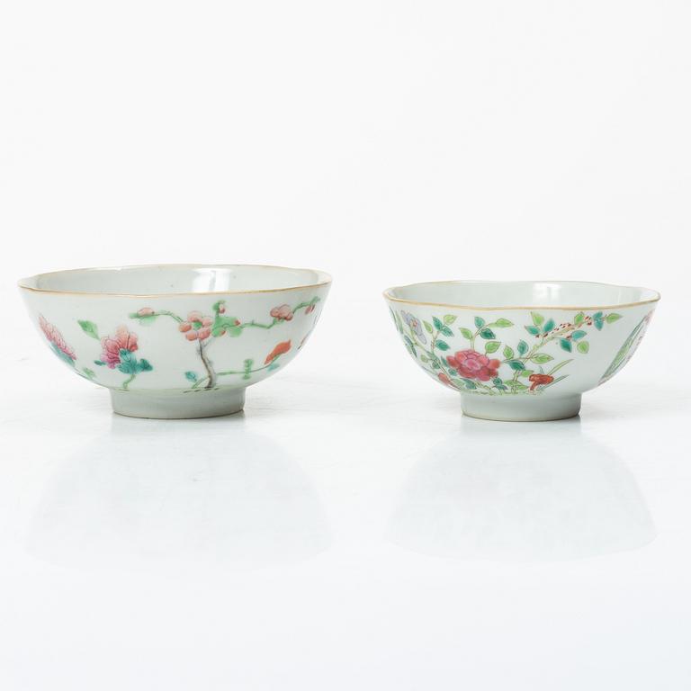 Skålar, sju stycken, porslin. Sen Qingdynasti, omkring 1900.