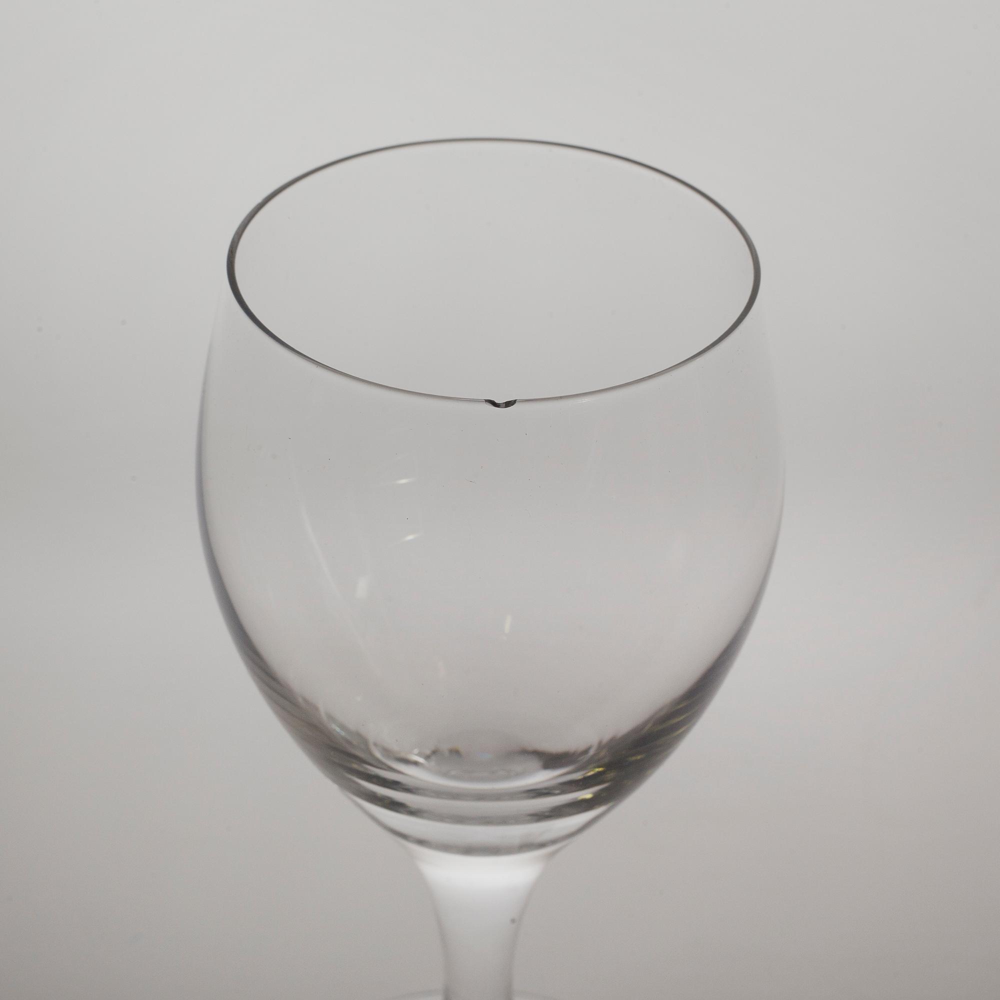 44 pieces of glass, ia by Orrefors.
