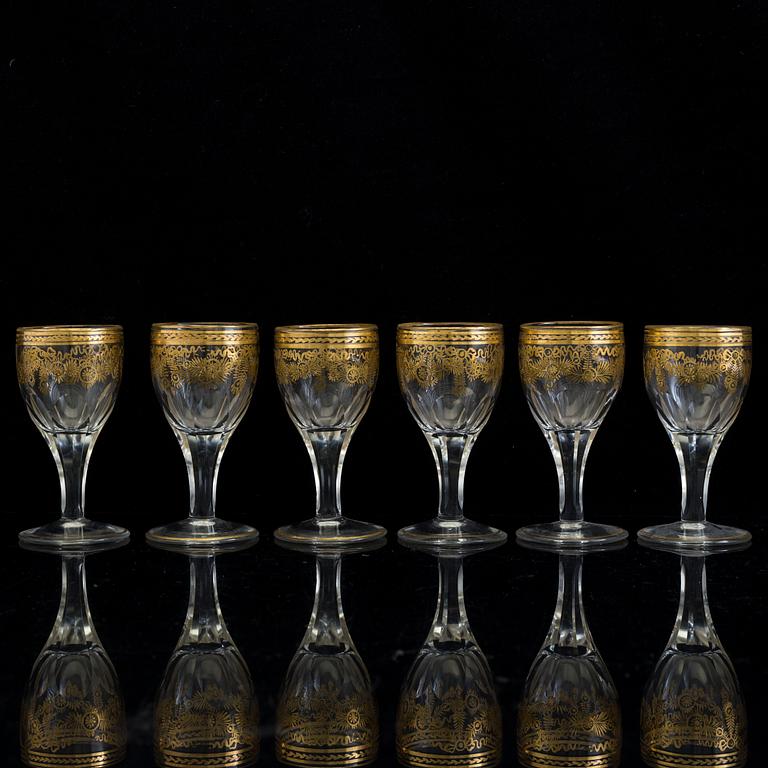 SERVISDELAR, 21 stycken, glas. Ryssland, 1800-tal.