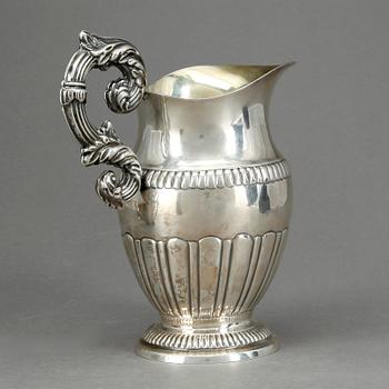 MJÖLKKANNA, silver, Mattias Helén, Västervik, 1845. Vikt 237 gram.