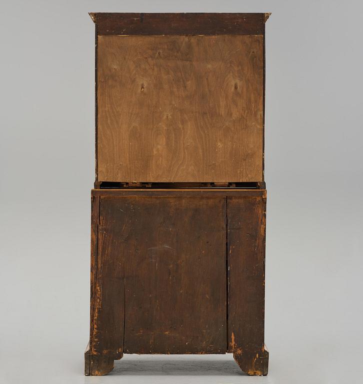 Skrivskåp, Stockholmsarbete, 1700-talets mitt, Senbarock.