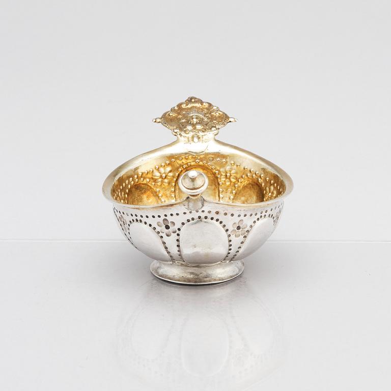 A Swedish 18th century parcel-gilt silver brandy-bowl, mark of Lorens Stabeus, Stockholm 1754.