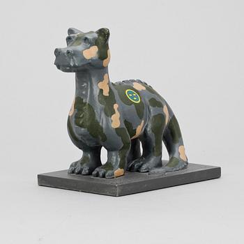 LASSE ÅBERG, skulptur, bemålat glasfiber. Sign o numr 5/10.