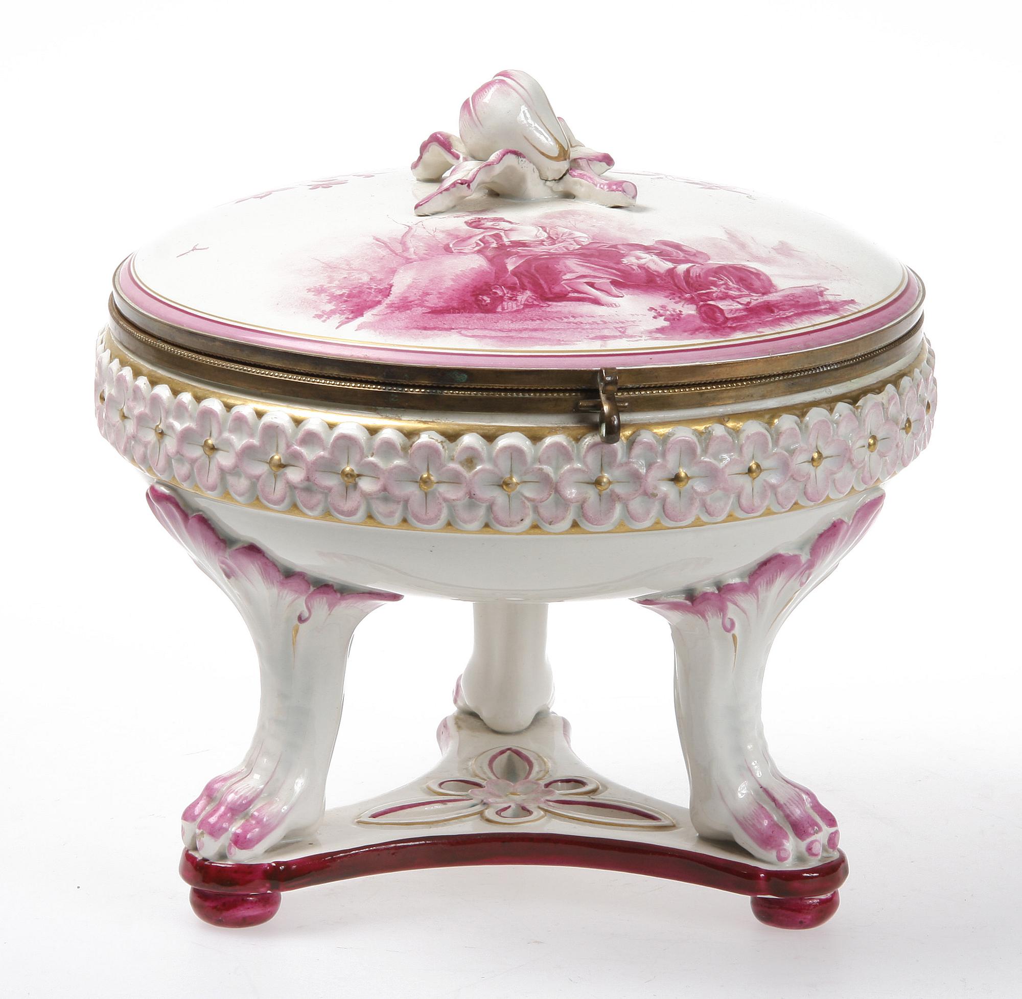 TRIPOD med LOCK, flintgods, mellaneuropa, 1800/1900-tal.