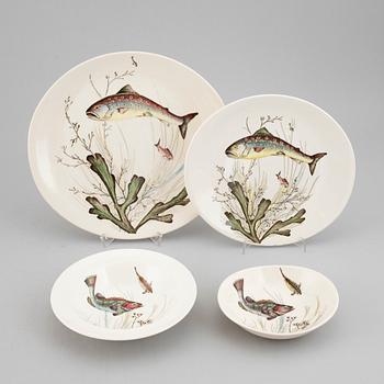 a 71 piece porcelain 'Fish' table ware by Johnson Bros England.