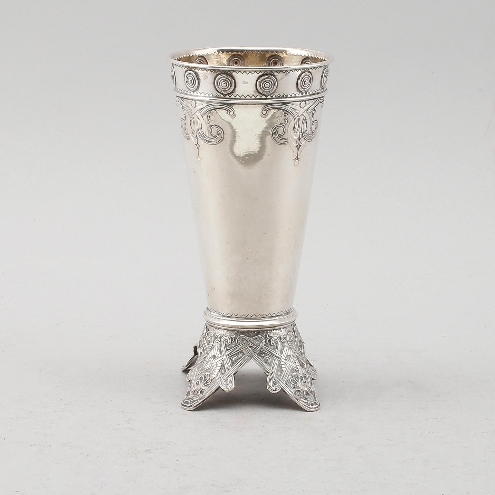 BÄGARE, silver, Erik Gustaf Markström, Uppsala 1901. Vikt ca 180 gram.