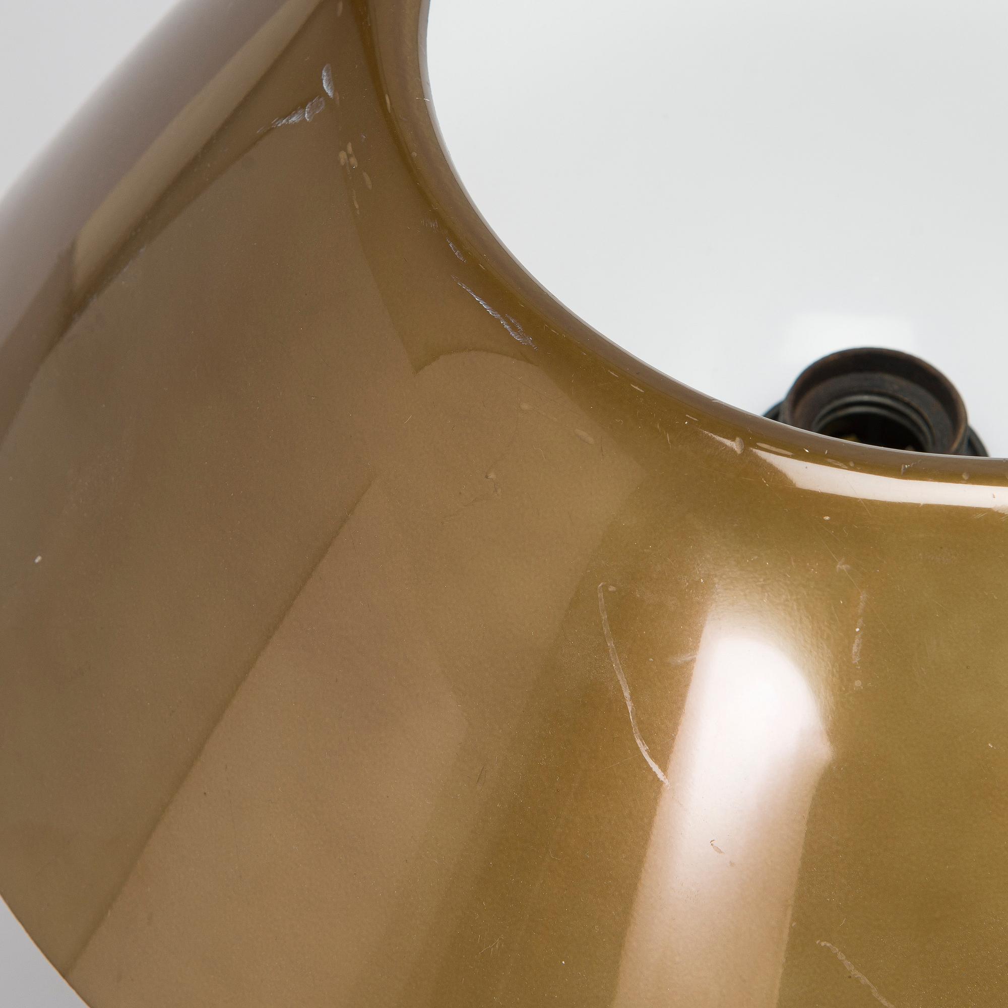 Lisa Johansson-Pape, pöytävalaisin, Stockmann Orno, 1900-luvun puoliväli.