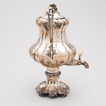 A Finnish neo rococo silver samovar by Anders Wilhelm Felixsson, Lovisa 1851.