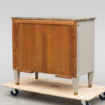 an early 20th century chest of drawers.