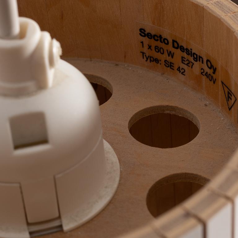 Seppo Koho, taklampa, "Octo 4240", Secto Design.