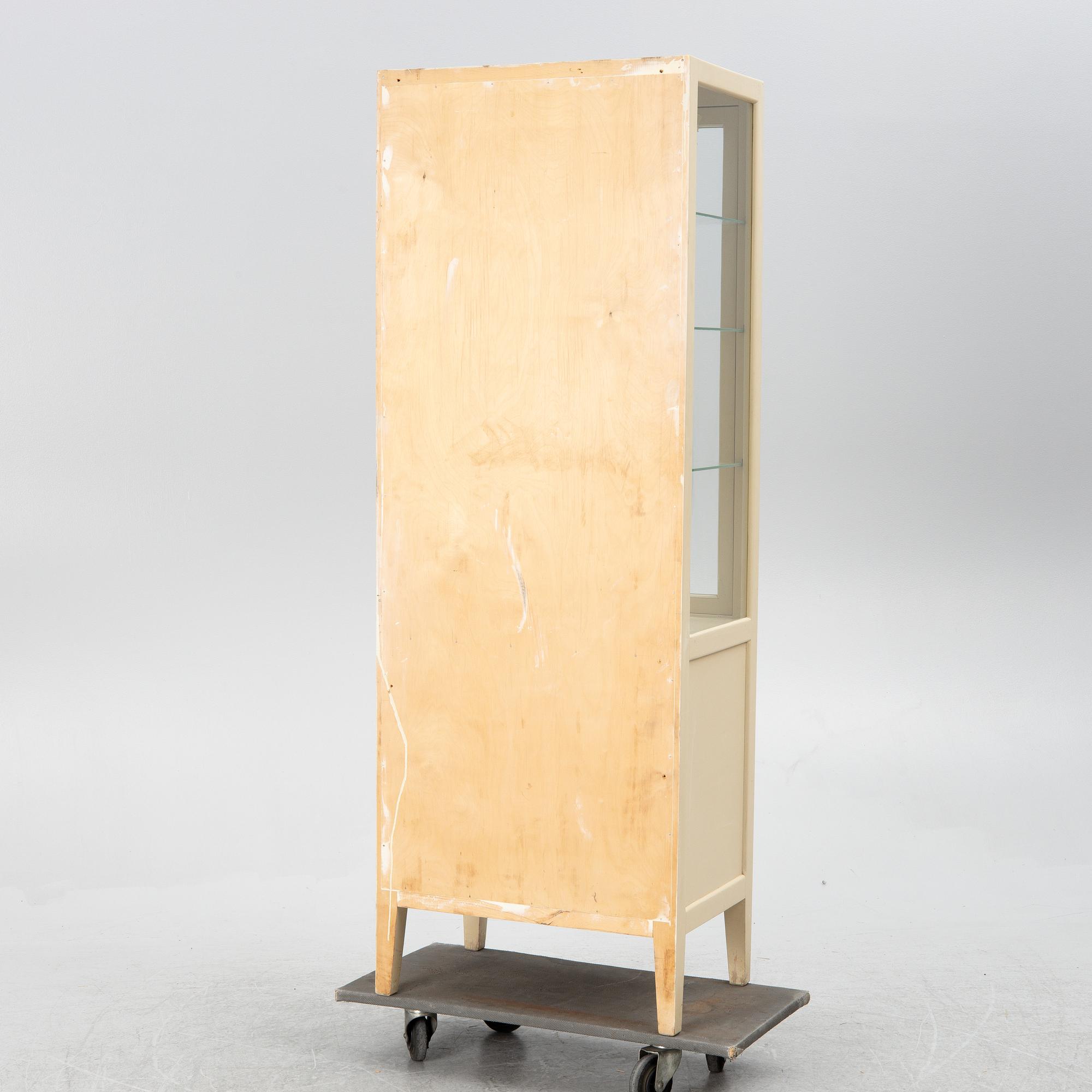 Display cabinet / Apothecary cabinet, Kifa, mid-20th Century.
