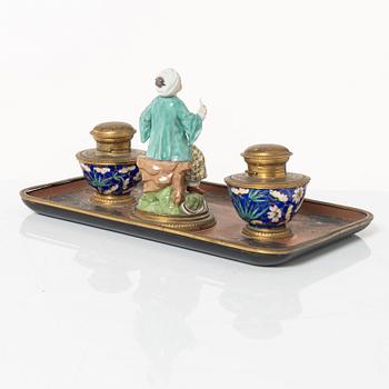 An ink well, late 19th Century.