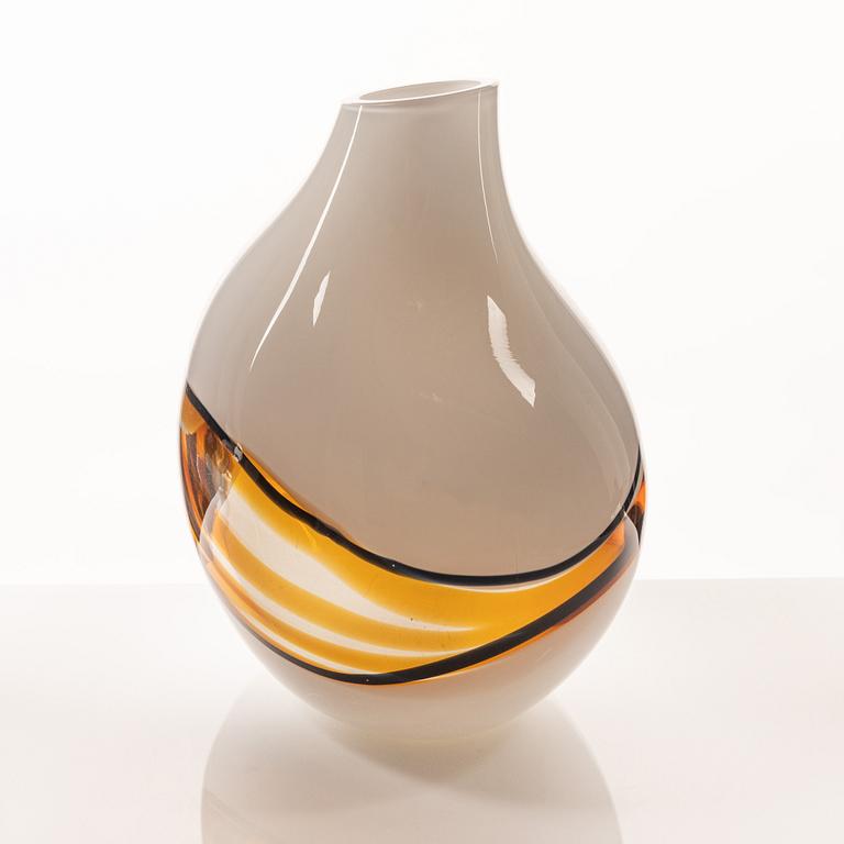 A Serguso glass vase, Murano, Italy.