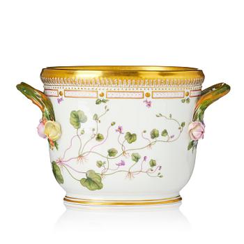 475. Ytterfoder/Vinkylare, porslin. 'Flora Danica', Royal Copenhagen, Danmark, 1900-tal.