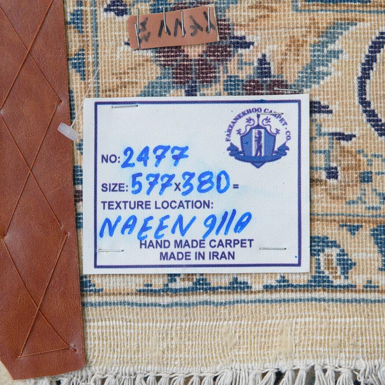 A carpet, Nain, part silk, 9 LAA, ca  577 x 380 cm.