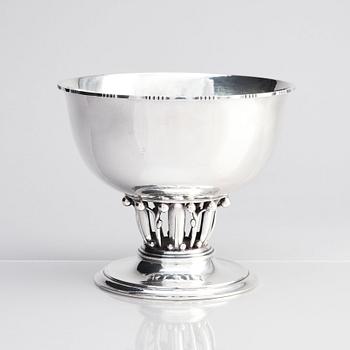 Georg Jensen, skålar på fot, ett par, Köpenhamn 1953, sterling, design nr 19A.