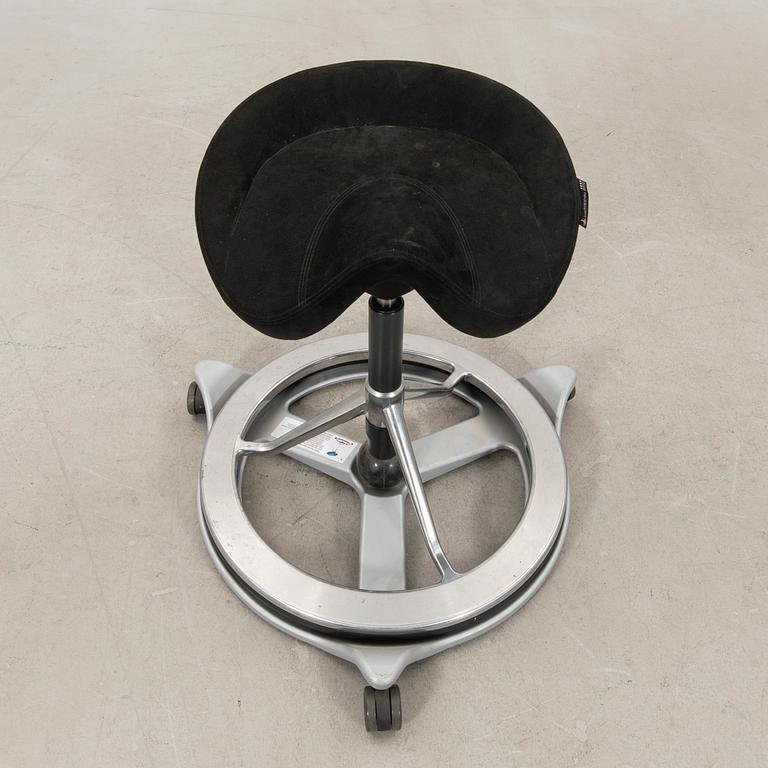 Backapp Modern Saddle Stool.