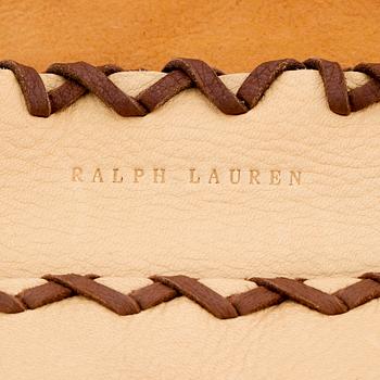 RALPH LAUREN, a yellowbeige leather fringe shoulder bag.
