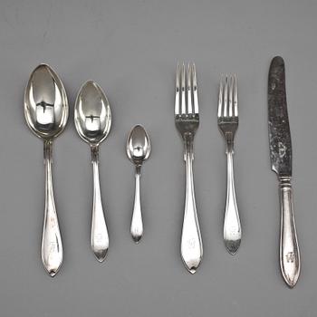 BESTICKSERVIS, 36 delar, silver, "Svensk spets", GAB, Stockholm, bl.a. 1924, vikt exklusive knivar ca 1230 gram.