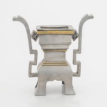 A Pewter incense burner, China, late Qing dynasty, around 1900.