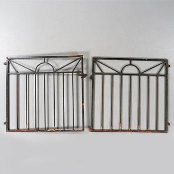 A pair of 20th century gates.