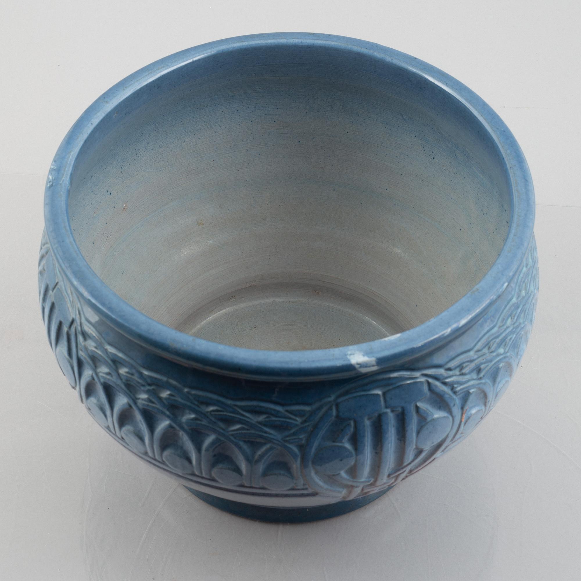 A Jugend pot, Gefle, early 20th century.