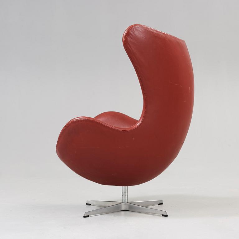 FÅTÖLJ, "Ägget", Arne Jacobsen för Fritz Hansen, Danmark, 1978.